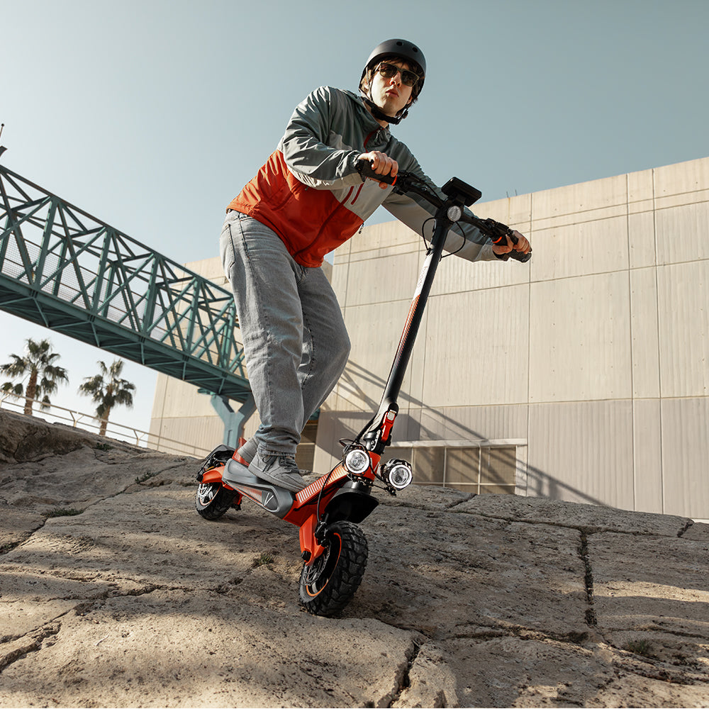 Cecotec Bongo V70 Conectado Patinete Eléctrico 1500 W Potente Tracción Trasera Con Pendientes Hasta 25 Por Ciento