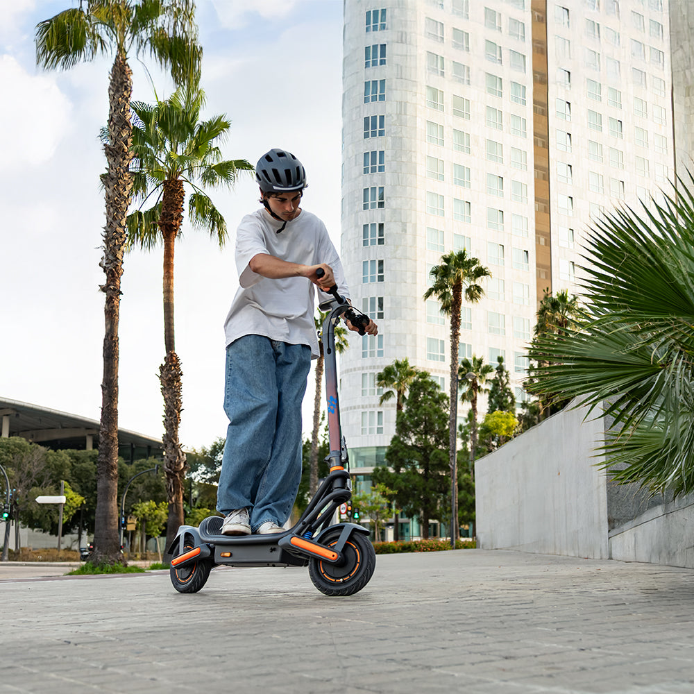 Cecotec Bongo GS65 2x2 XXL Connected Patinete Eléctrico 1000 W Máx Conducción Cómoda Base Ultrawide