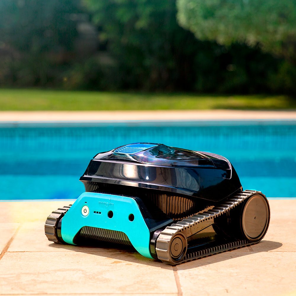 Dolphin Liberty 200 - Robot limpiafondos sin cable para piscina